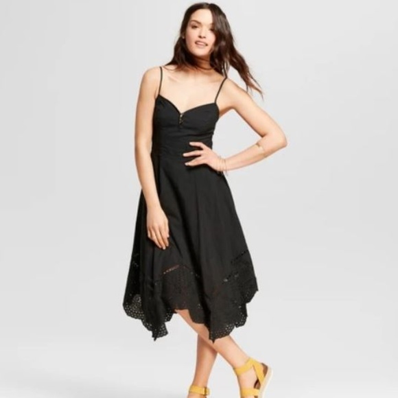 Universal thread eyelet dress Clearance